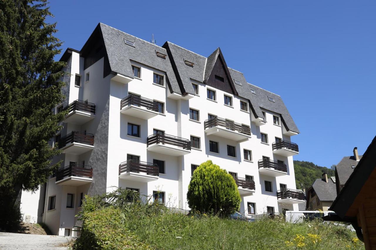 Hotel Blu Aran Веля Екстериор снимка