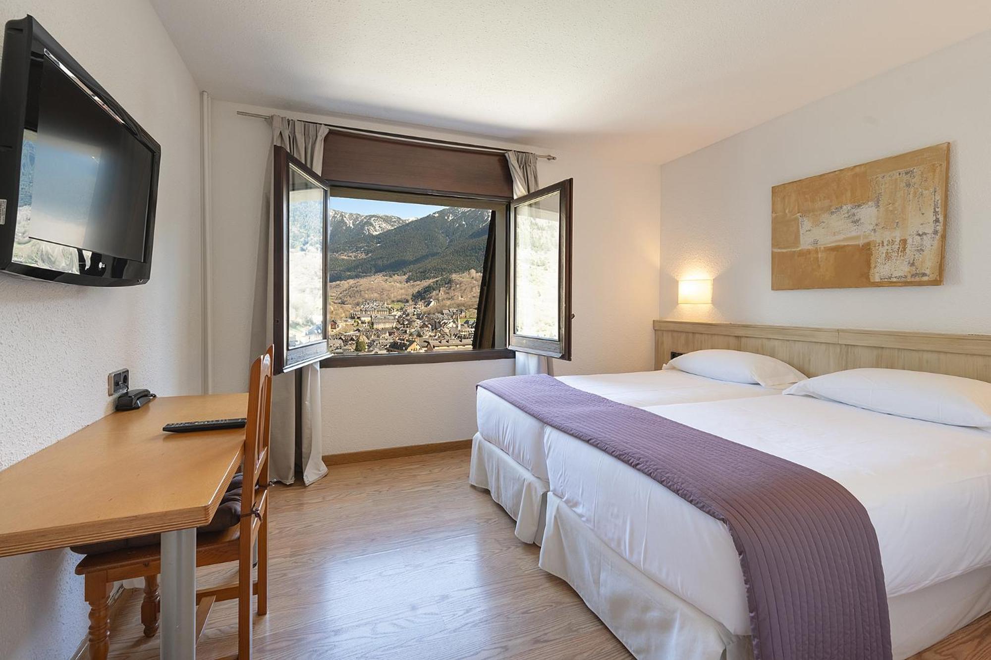 Hotel Blu Aran Веля Екстериор снимка