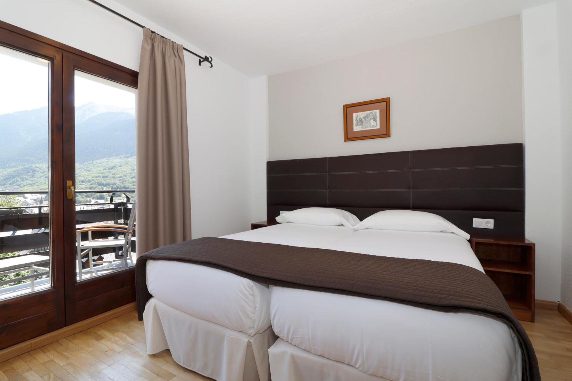 Hotel Blu Aran Веля Екстериор снимка